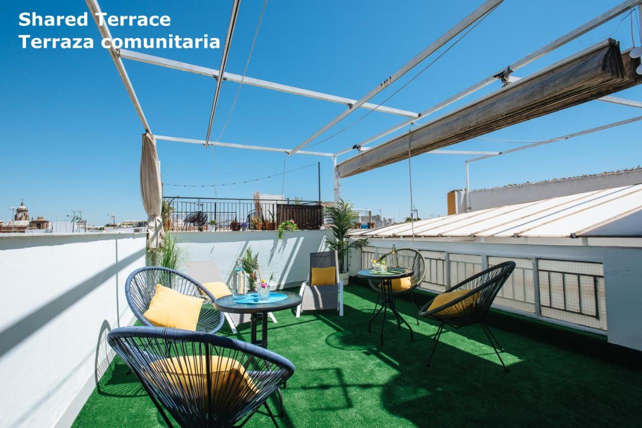 Hostly Rbh0 Modern Apartment Севилья Экстерьер фото